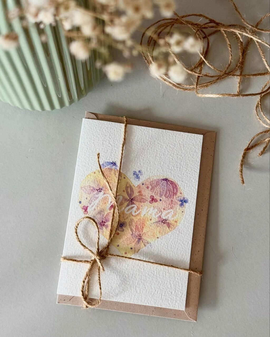 Instagram post from moni_greeting_cards. This post is in position 4.